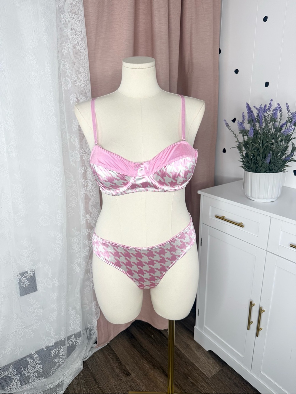 Sugar Thrillz Pink Houndstooth Satin Lingerie Set BIN#16